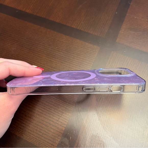 purple mother of pearl magsafe case - Picture 4 of 6